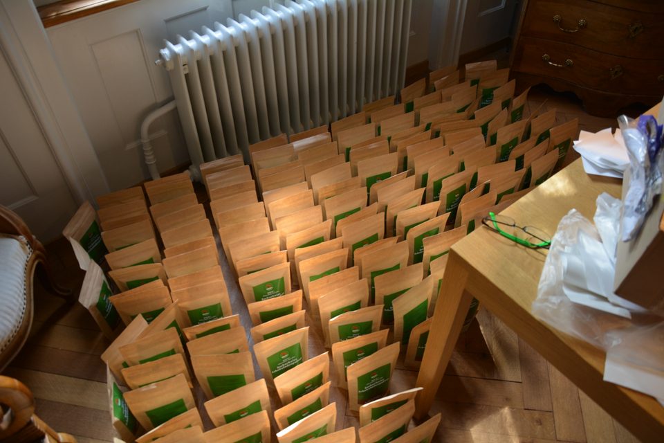 Fertig abgefüllte Beutel, bereit für den Versand