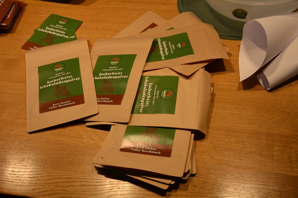 Von Hand verpacktes NUCO's Schokoladenpulver